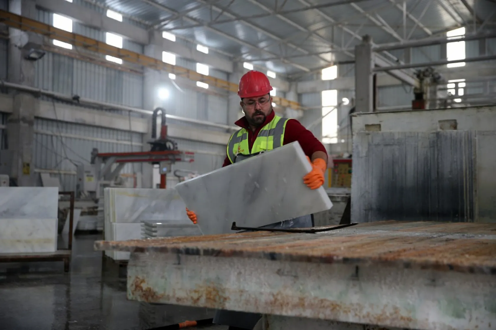 Muğla'dan 60 ülkeye satılan mermerden 100 milyon doların üzerinde ihracat geliri sağlandı