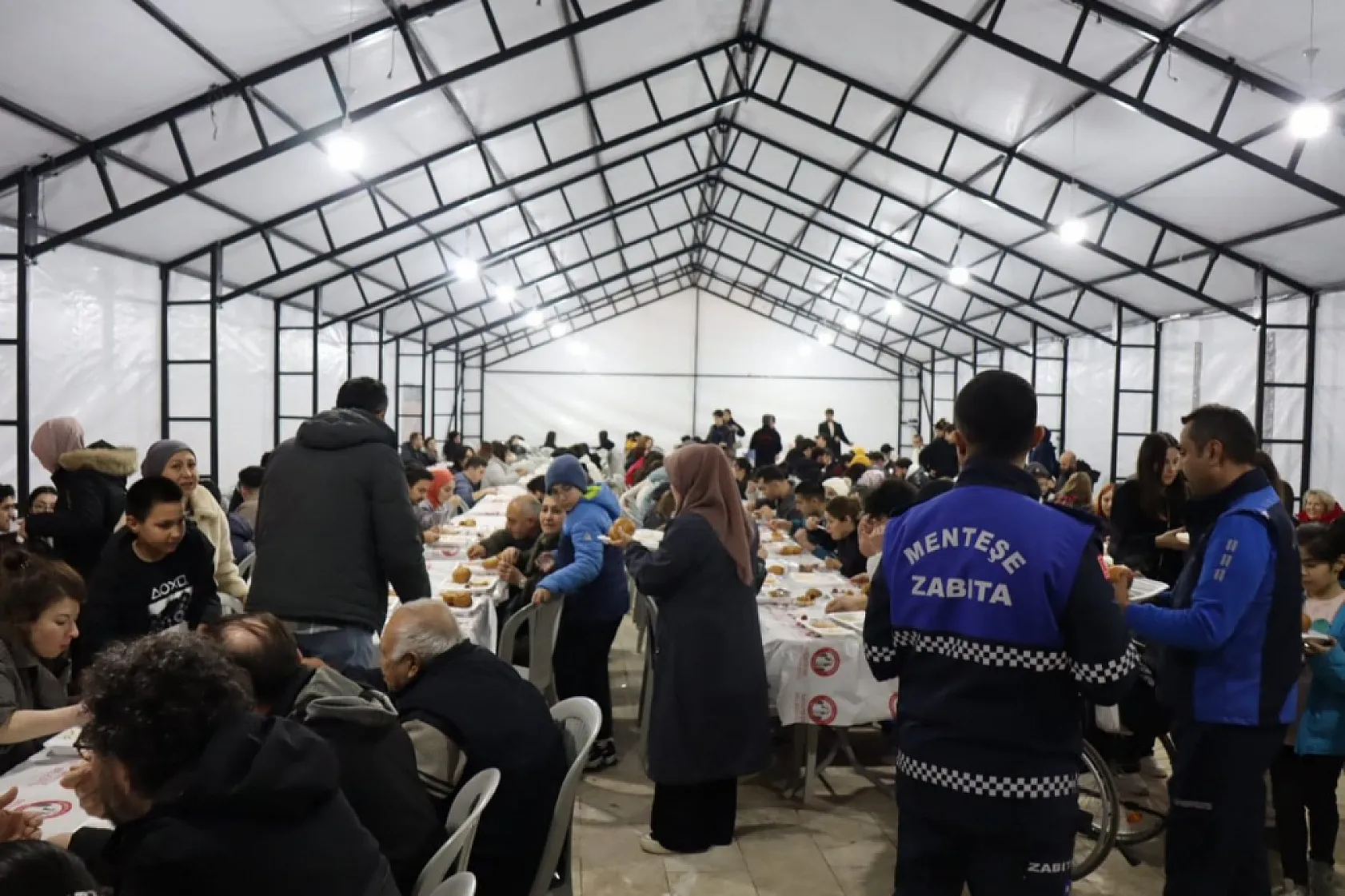Muğla'da 2 bin kişilik iftar çadırı kuruldu