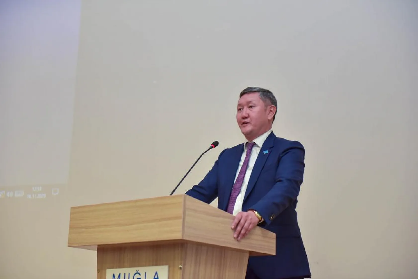 Kanafeyev'den MSKÜ'ye Ziyaret