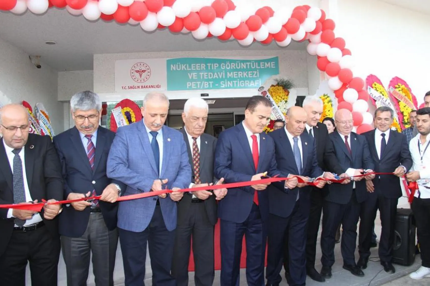 Nükleer Tıp Merkezi'nin yeni hizmet binası açıldı