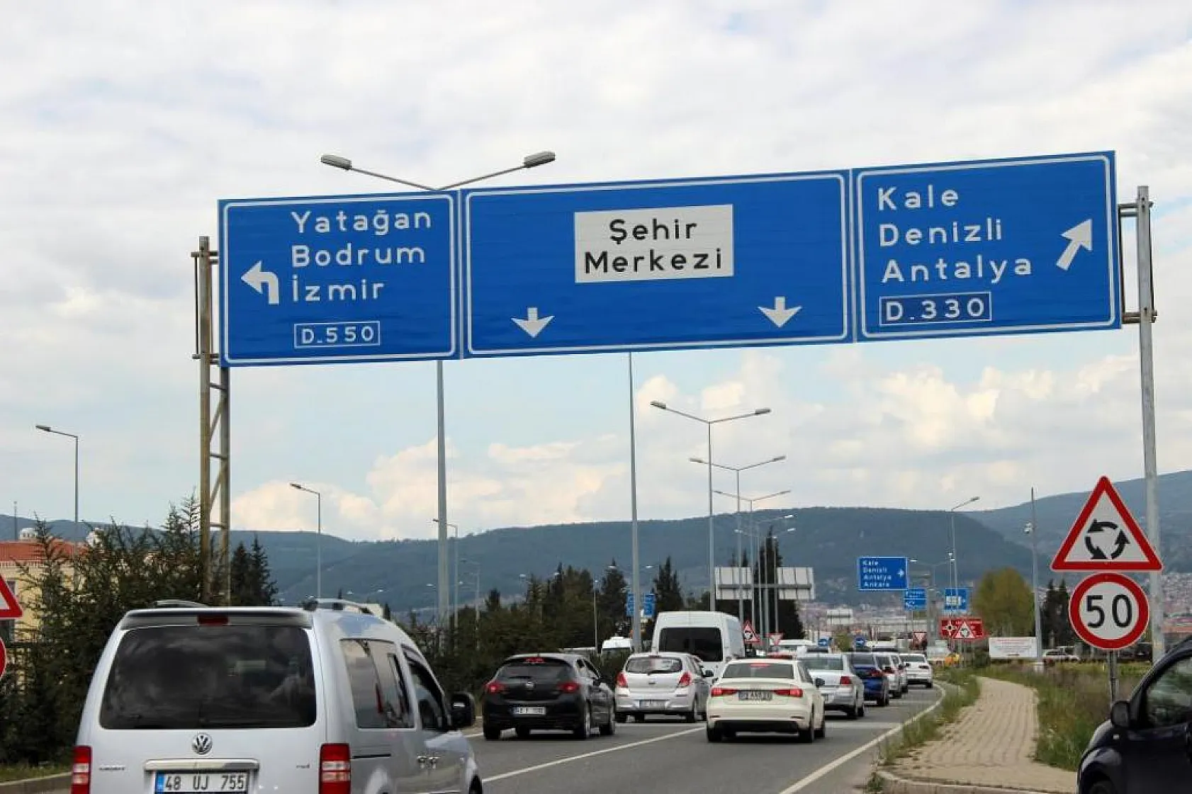 Araç sayısı bir ayda 11 bin 907 arttı