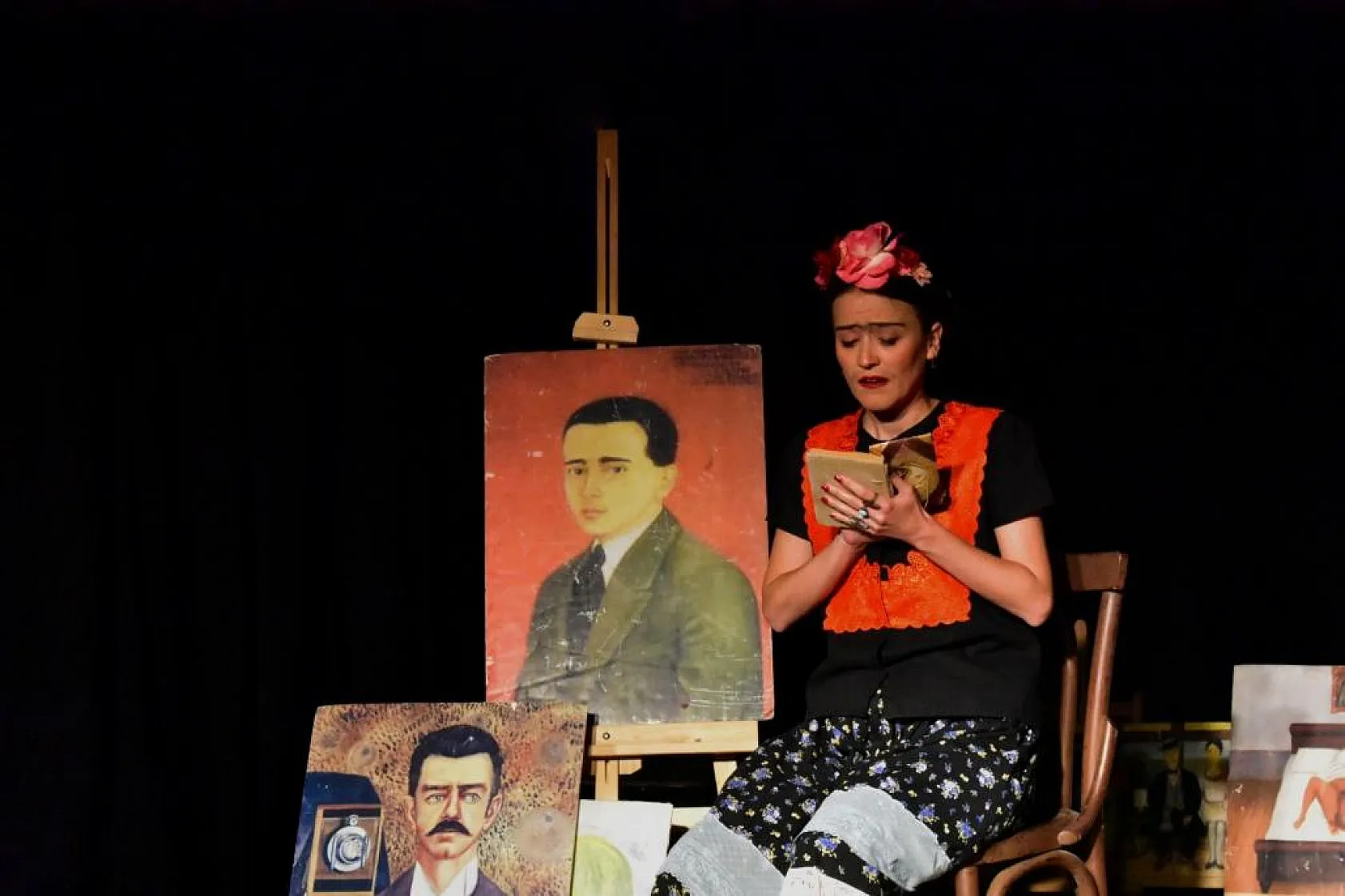 'Ben Frida Kahlo: Otoportre' tiyatro sevenler ile buluşuyor