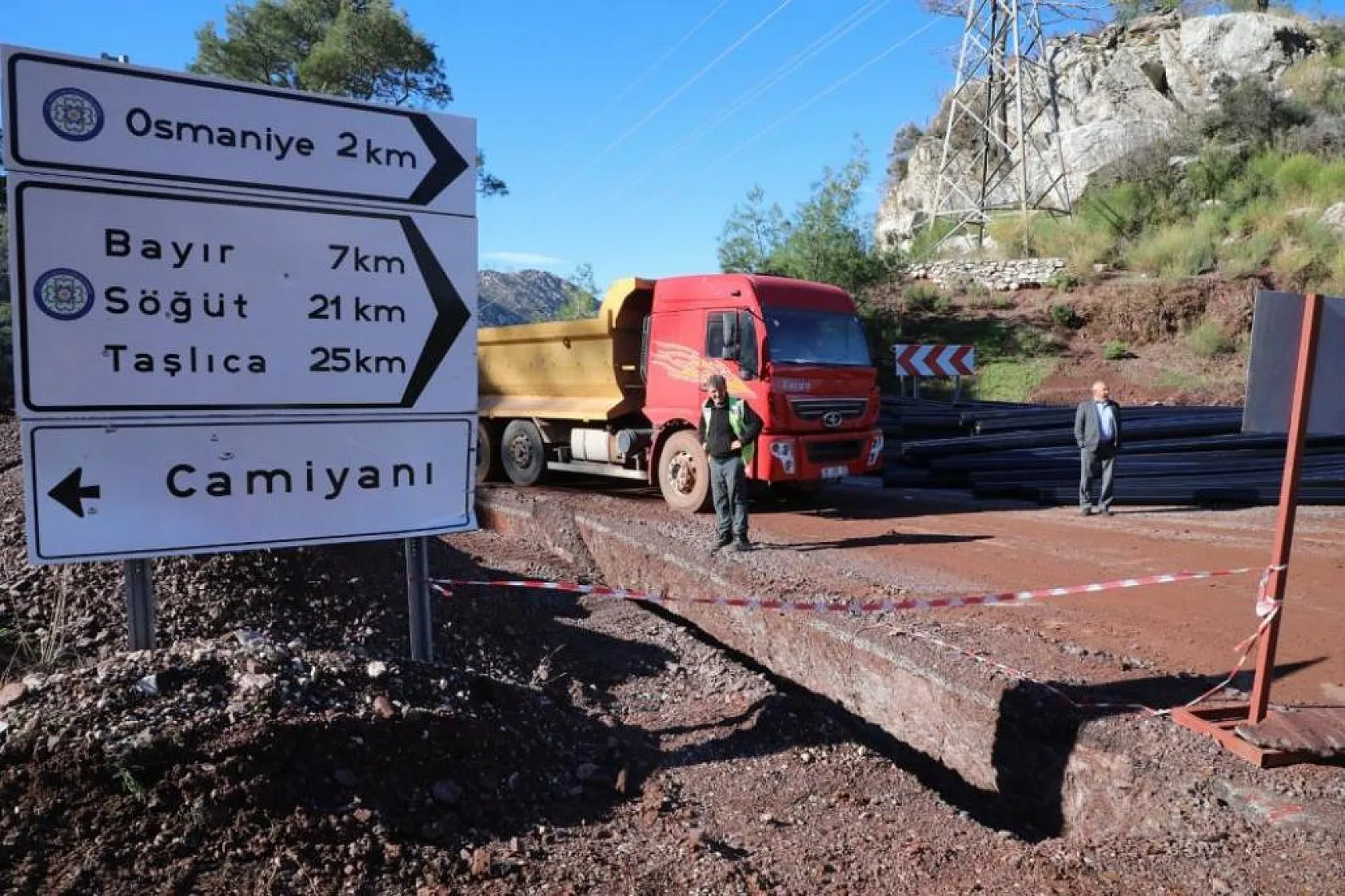 İçmeler-Turunç yolu bir ay trafiğe kapalı