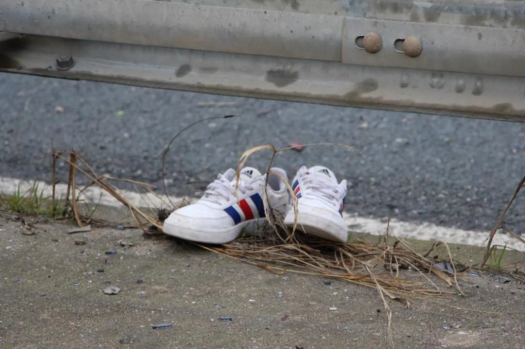 4 arkadaşın Tofaş'la yolculuğu faciayla bitti: 2 ölü, 2 yaralı