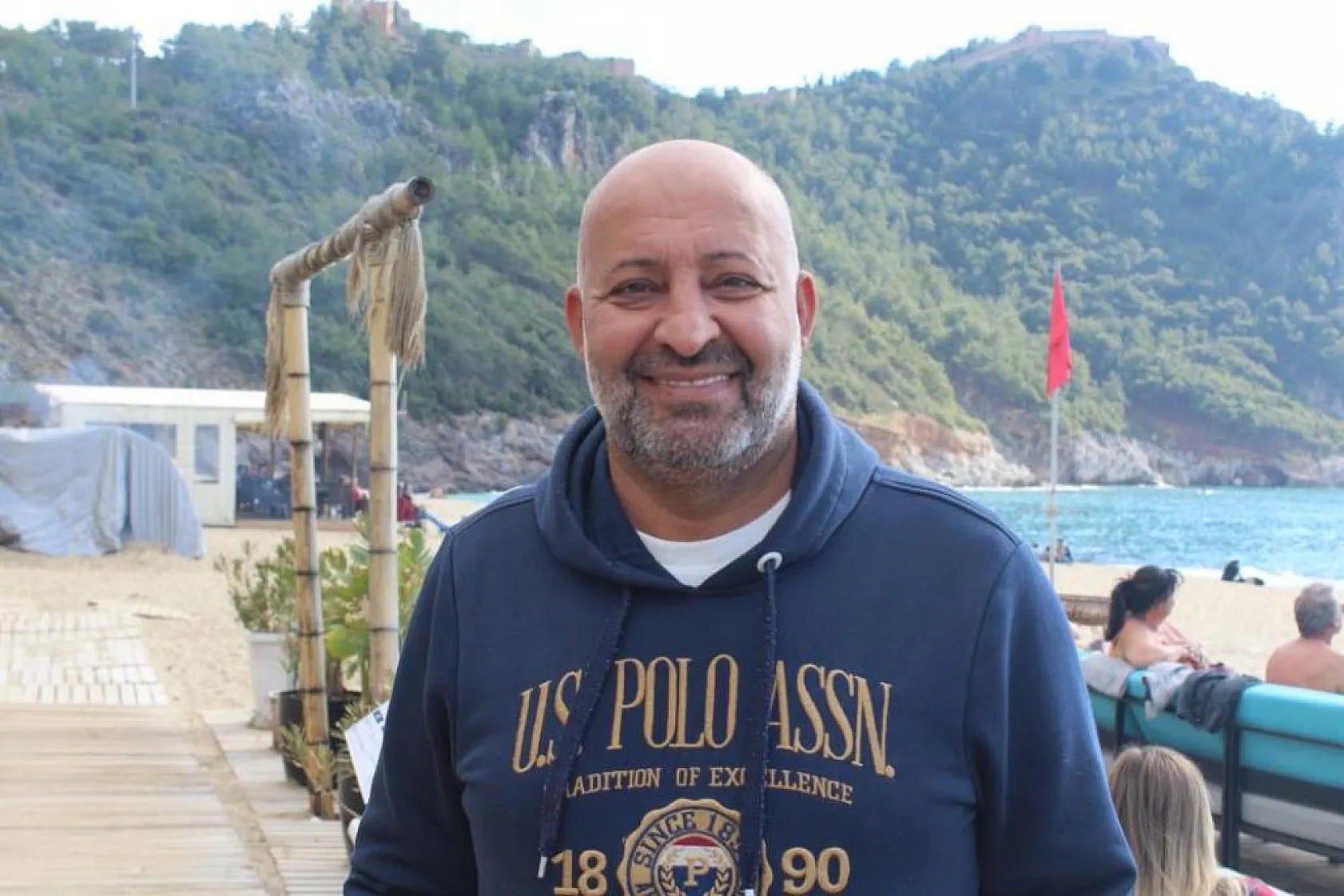 Eksi 20'den artı 20 dereceye gelen turistler denizden çıkmadı
