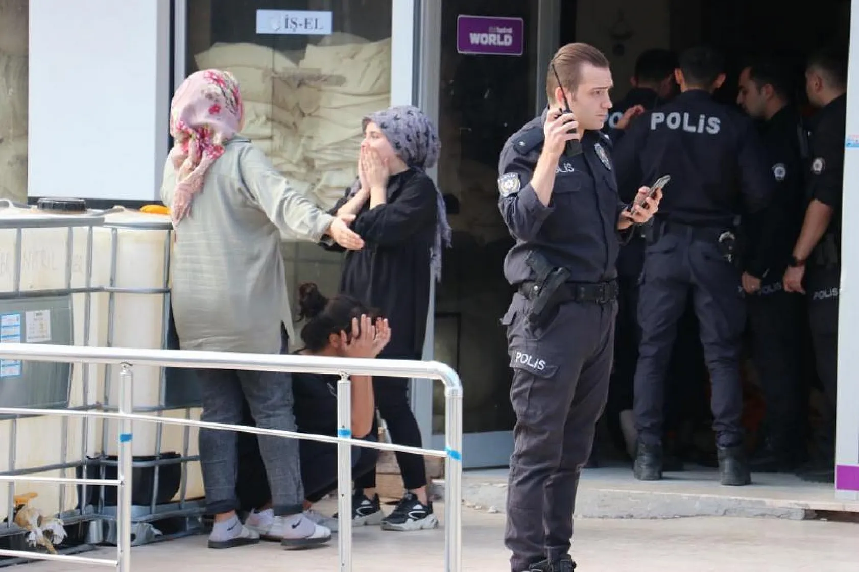 Tekstil atölyesindeki cinayetin 'mesajla planlandığı' iddiası