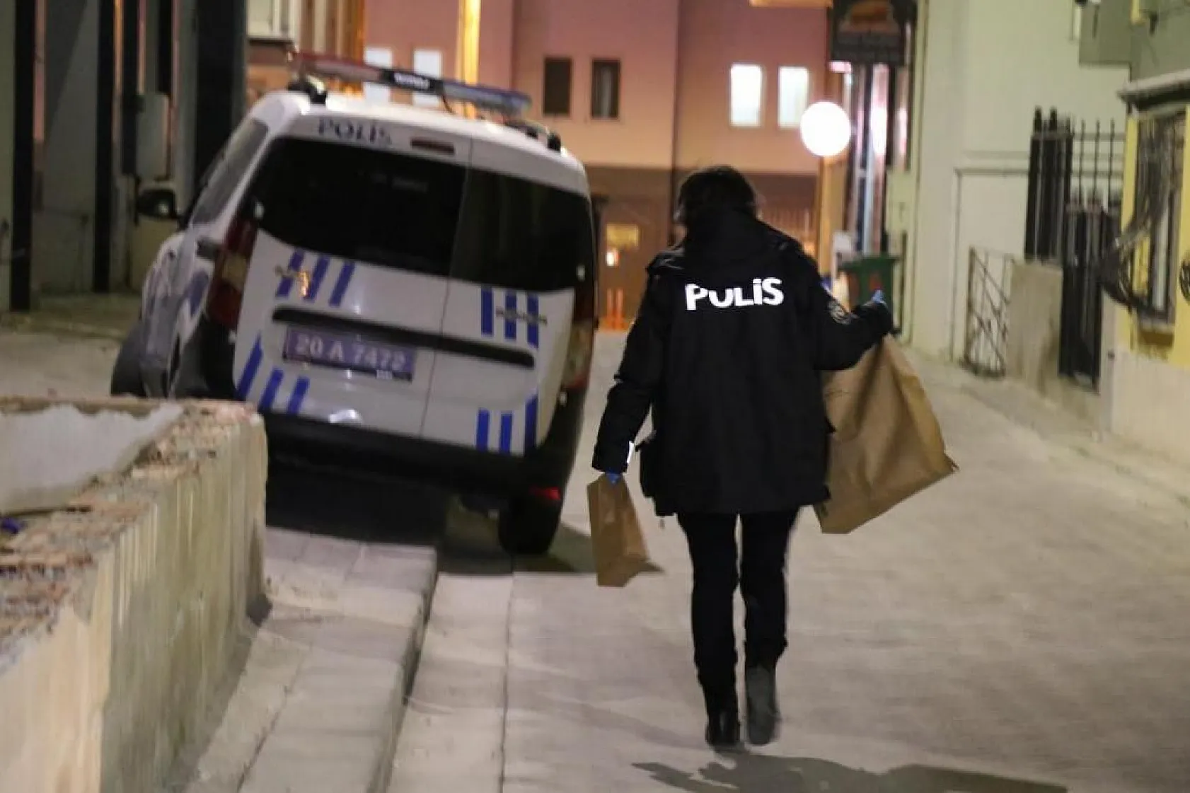 Yalnız yaşayan şahıs, odasında ölü bulundu