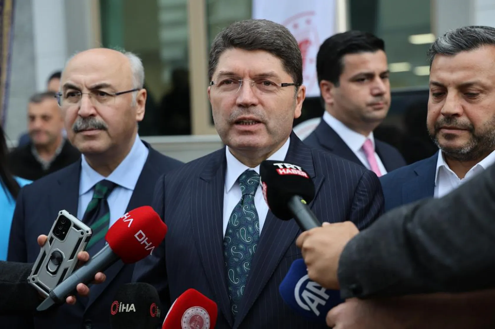 Adalet Bakanı Tunç, 'Derbideki olaylara karışan 38 kişinin kimliği tespit edildi'
