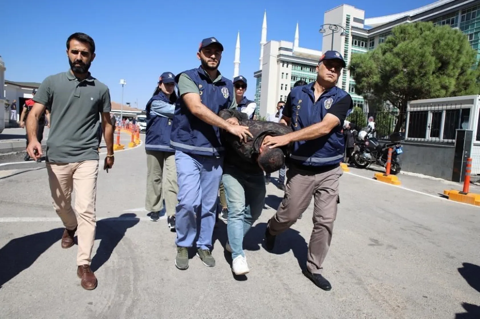 3 yaşındaki Lina Nazlı'nın ölümüyle ilgili davada sanıklara ceza yağdı
