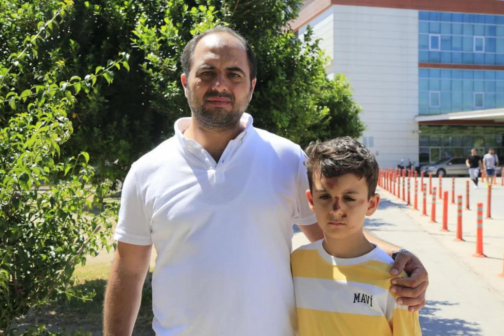 Bir babanın en acı hatıra kaydı: Okula uğurladığı oğlunun kazasını çekti, görüntünün yerini çığlıklar aldı