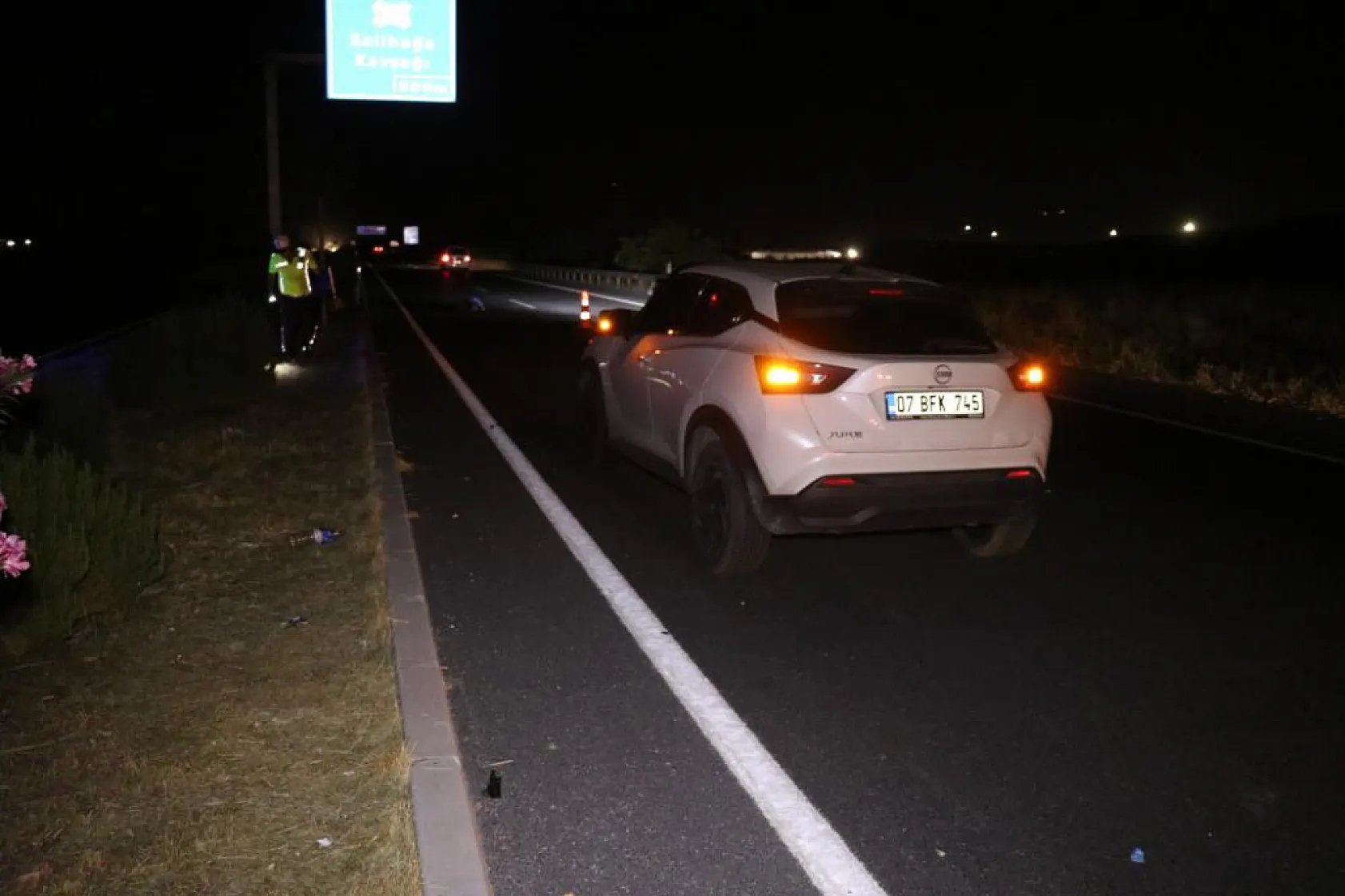 Aracın çarptığı yaşlı adam 30 metre savrularak hayatını kaybetti