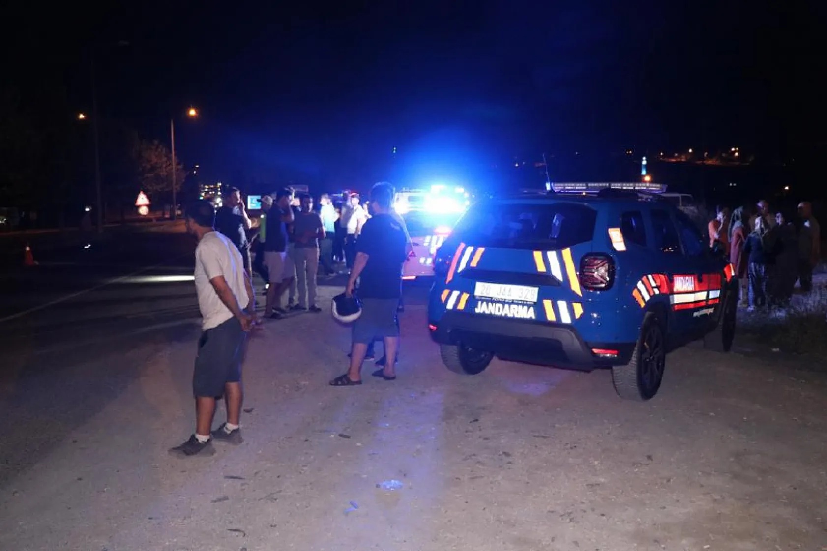 Sabıkalı Kavşak'ta Kanlı Kaza 2 Ölü, 10 Yaralı