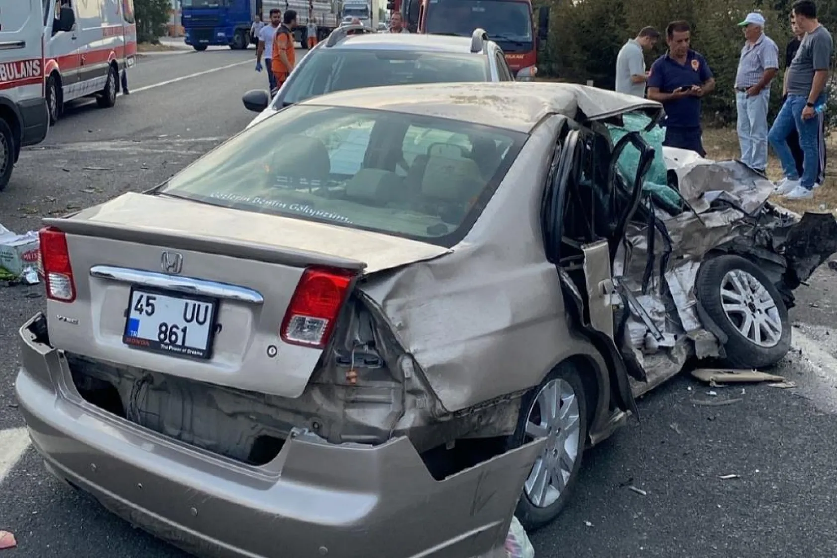 Feci kaza: 2 ölü, 3 ağır yaralı
