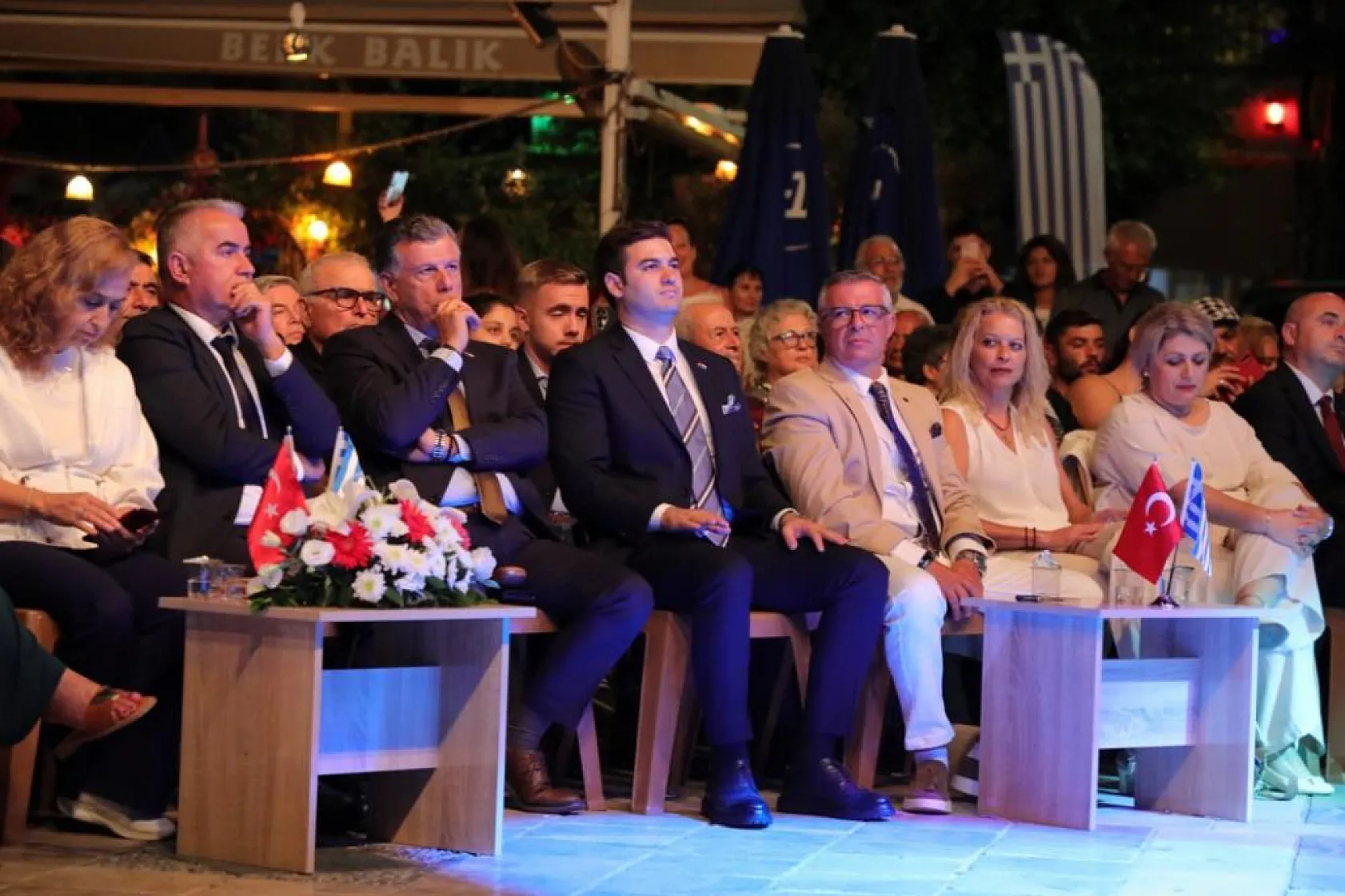 İki yaka, dostluk konserinde buluştu