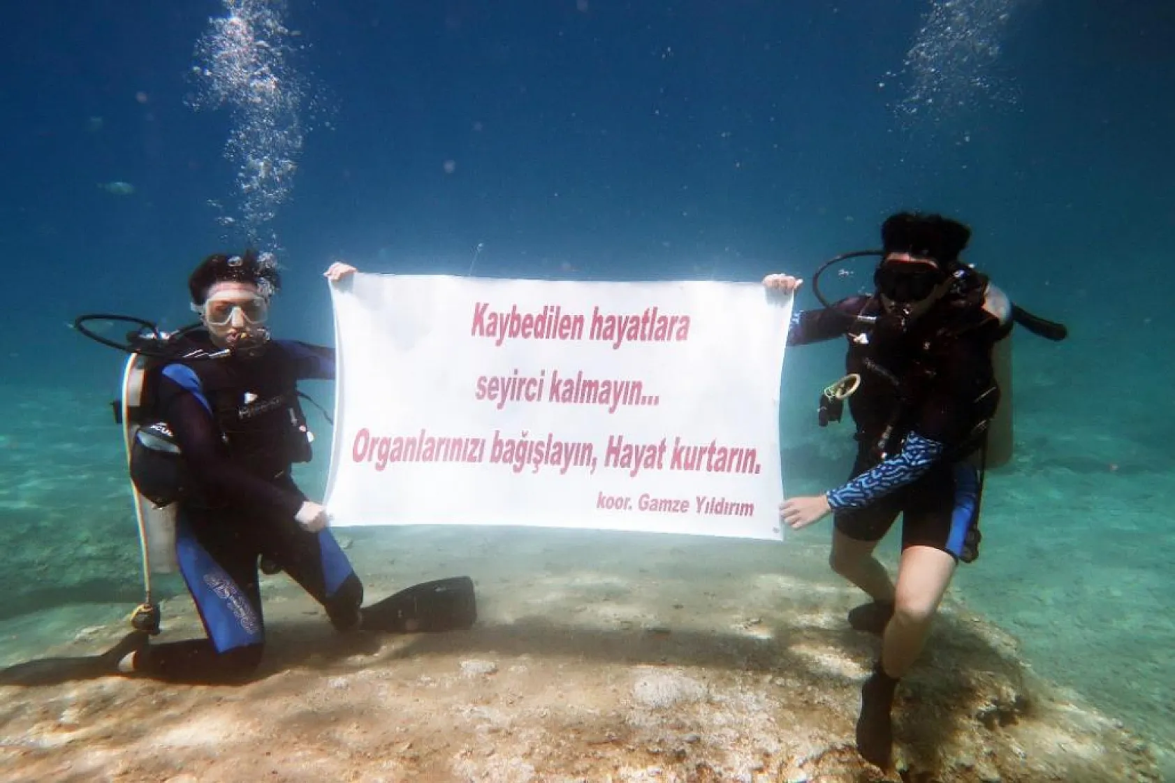 Fethiye'de dalgıçlardan deniz altında organ bağışı çağrısı