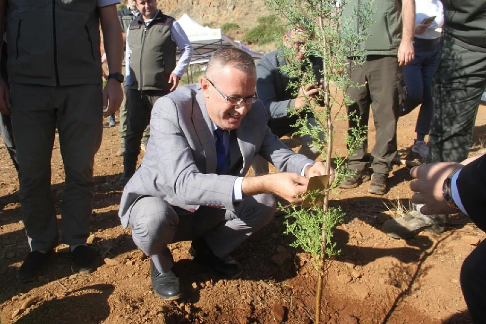 Fethiye'de geleceğe nefes için 5 bin fidan toprakla buluştu