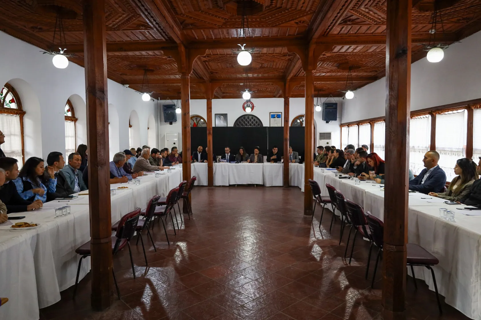 Menteşe Belediyesi'nden çimento fabrikası için şeffaflık ve ortak akıl toplantısı
