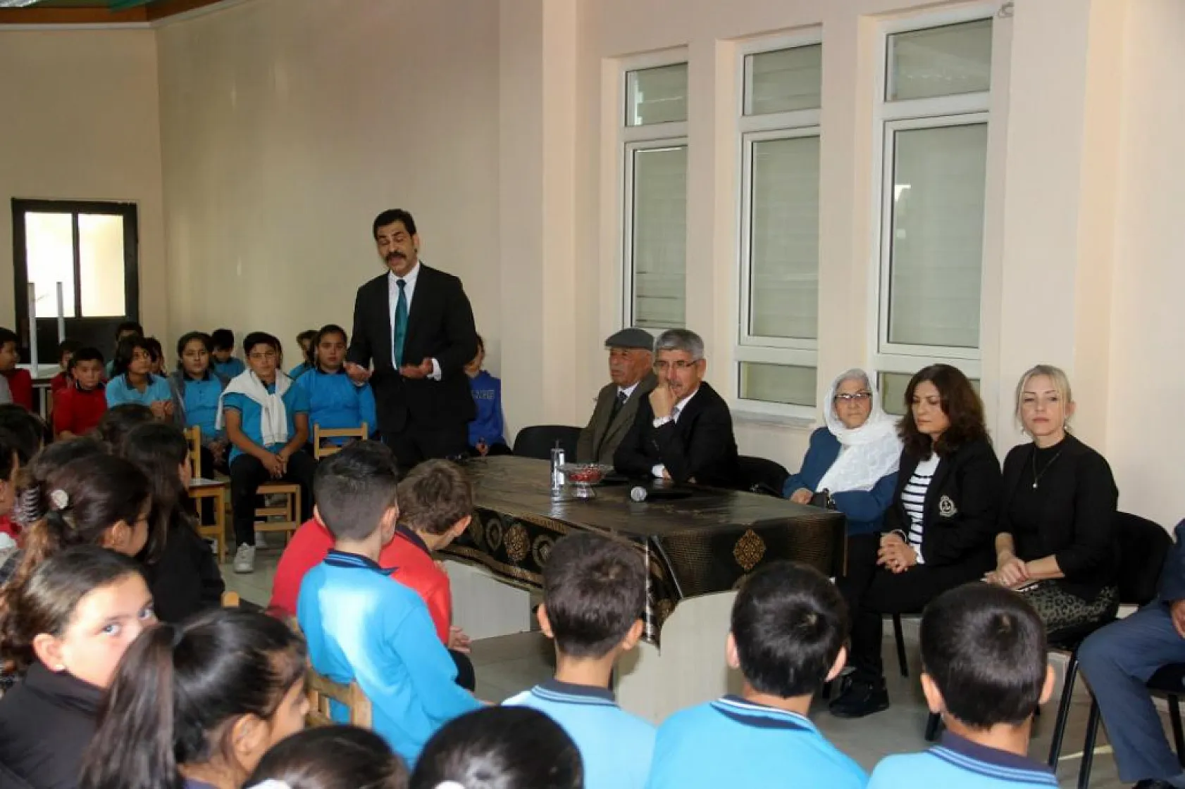 MSKÜ Rektörü Kaçar, mezun olduğu okulda kariyer planlama günlerine katıldı