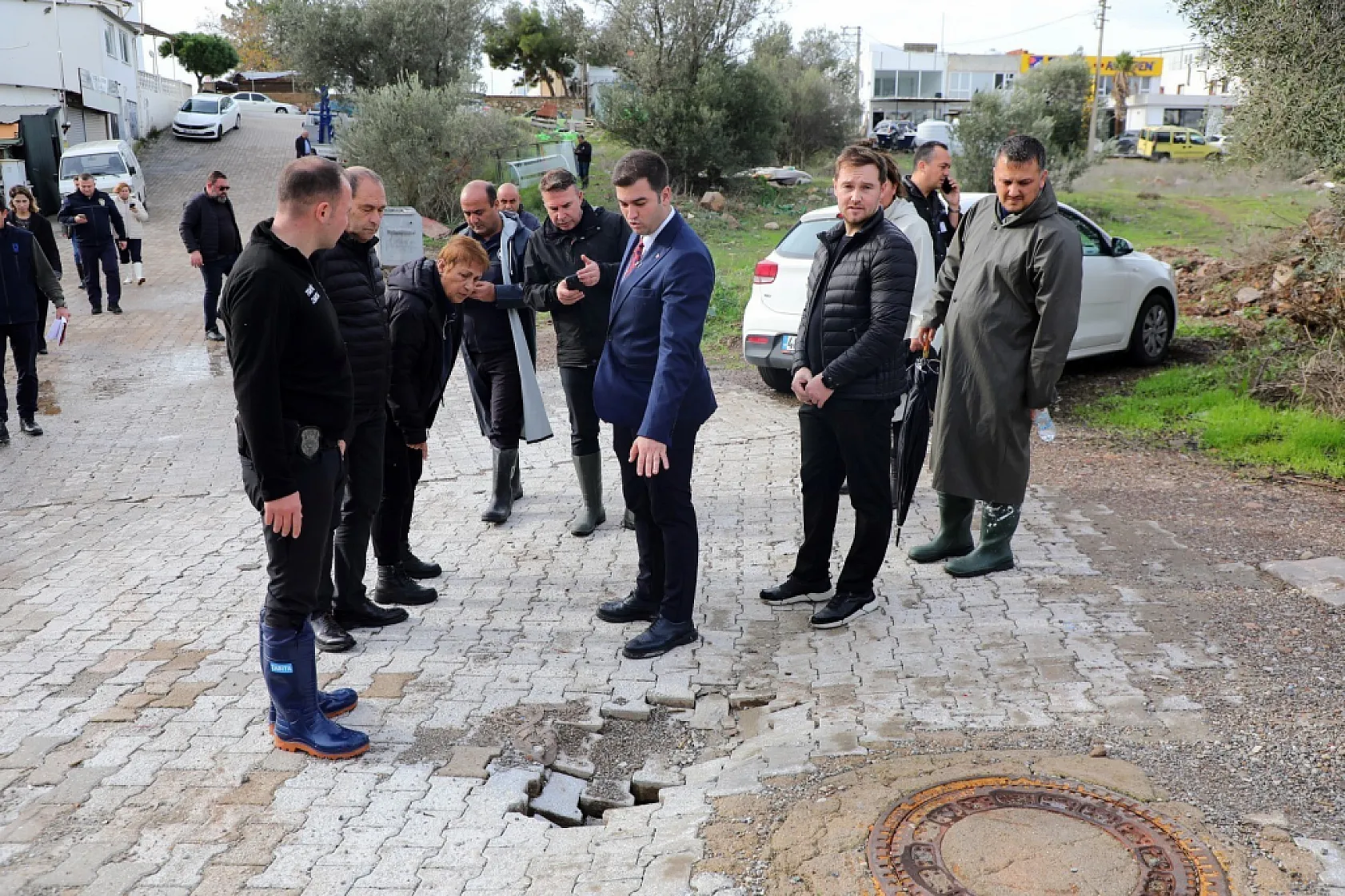 Başkan Mandalinci Turgutreis Sanayisi'ni ziyaret etti