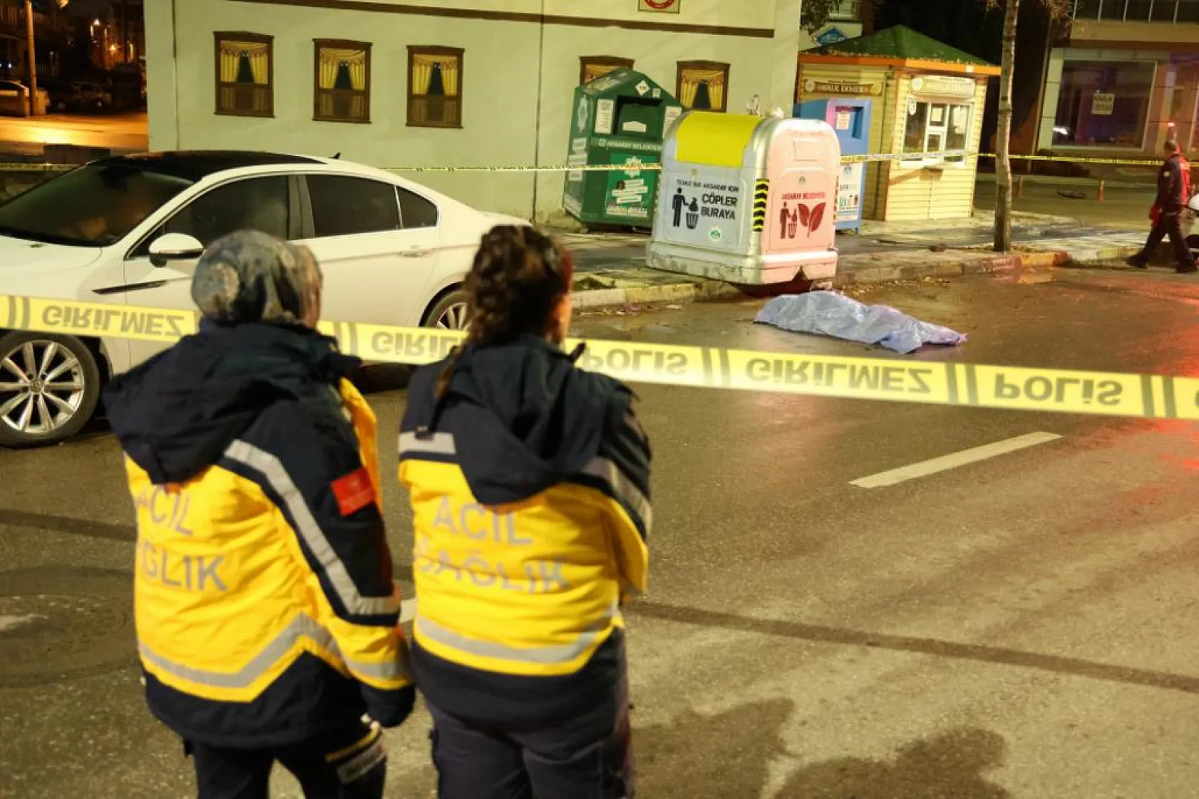 Otomobilin çarpıp kaçtığı bisiklet sürücüsü öldü
