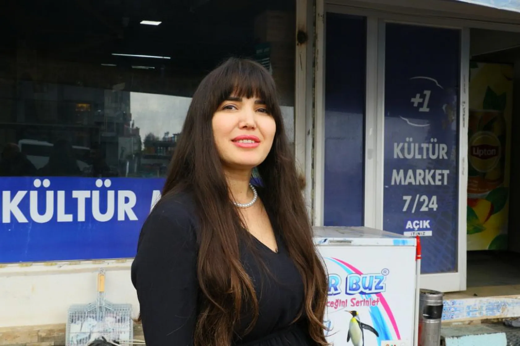 Müşteri gibi geldiler, çilingir sofrasını bedavaya getirdiler