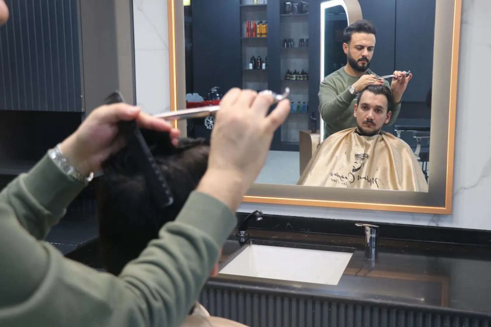 Berberlerden ilginç çıkış 'Robotların bizim sektörde hiç şansı yok'