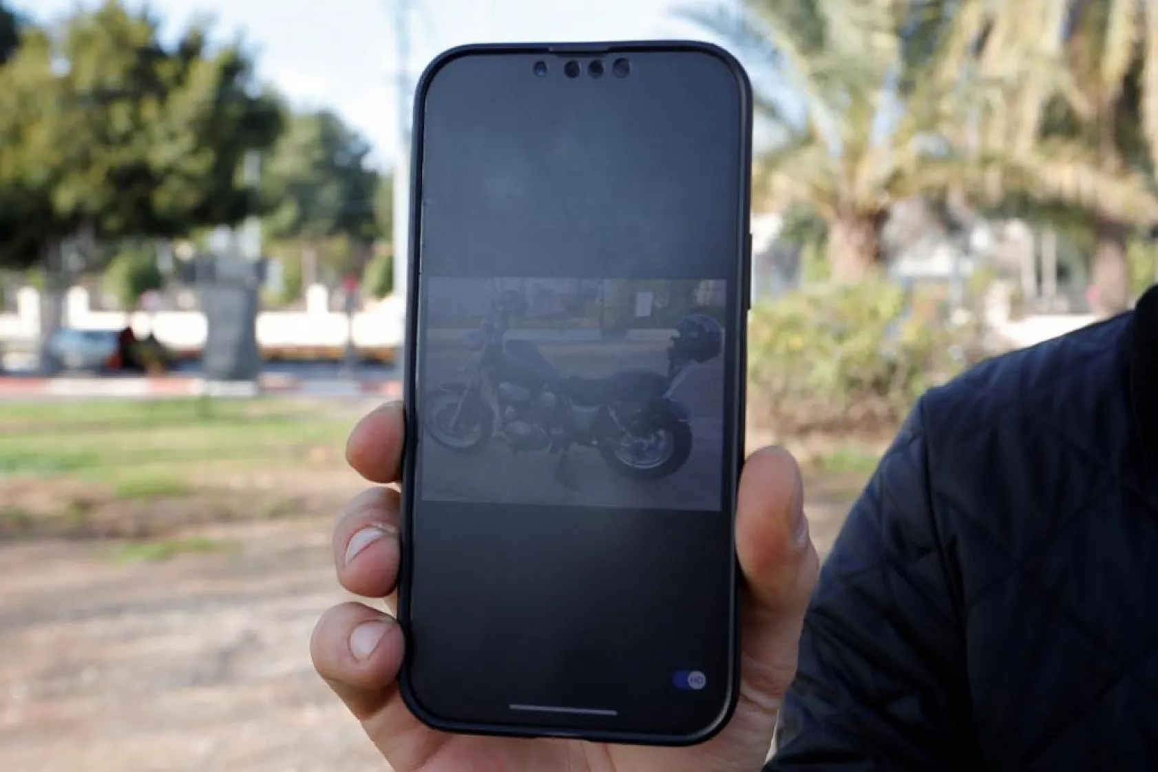 Müşteri zannettiği dolandırıcının motosikletle test sürüşü İngilizce öğretmenine pahalıya mal oldu