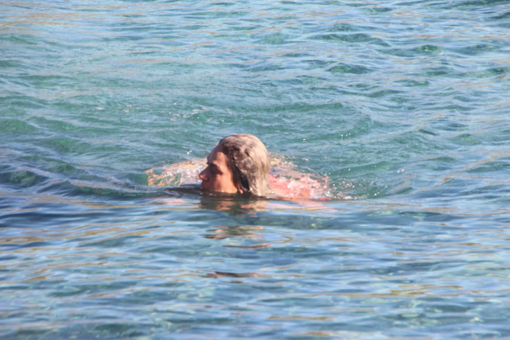 Bodrum'da kış ortasında deniz keyfi