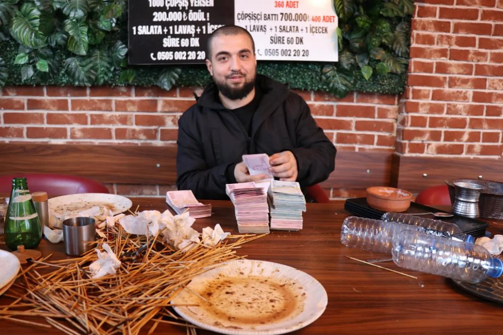 Denizli'de inanılmaz rekor! 360 çöp şiş yedi, servet kazandı