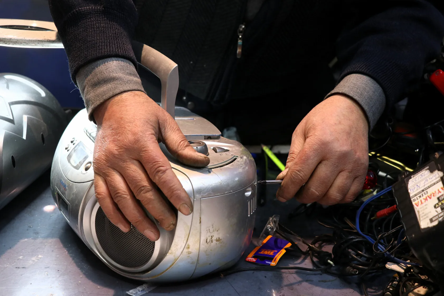 Modern çağa yenik düşen radyolar, doğal afetlerde hayat kurtarabilir