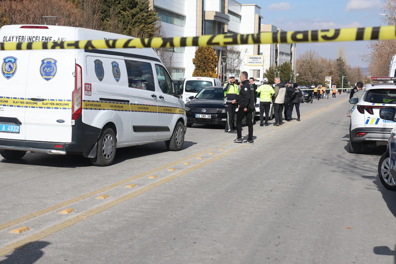 Konya'da fakültede dekan yardımcısı vuruldu