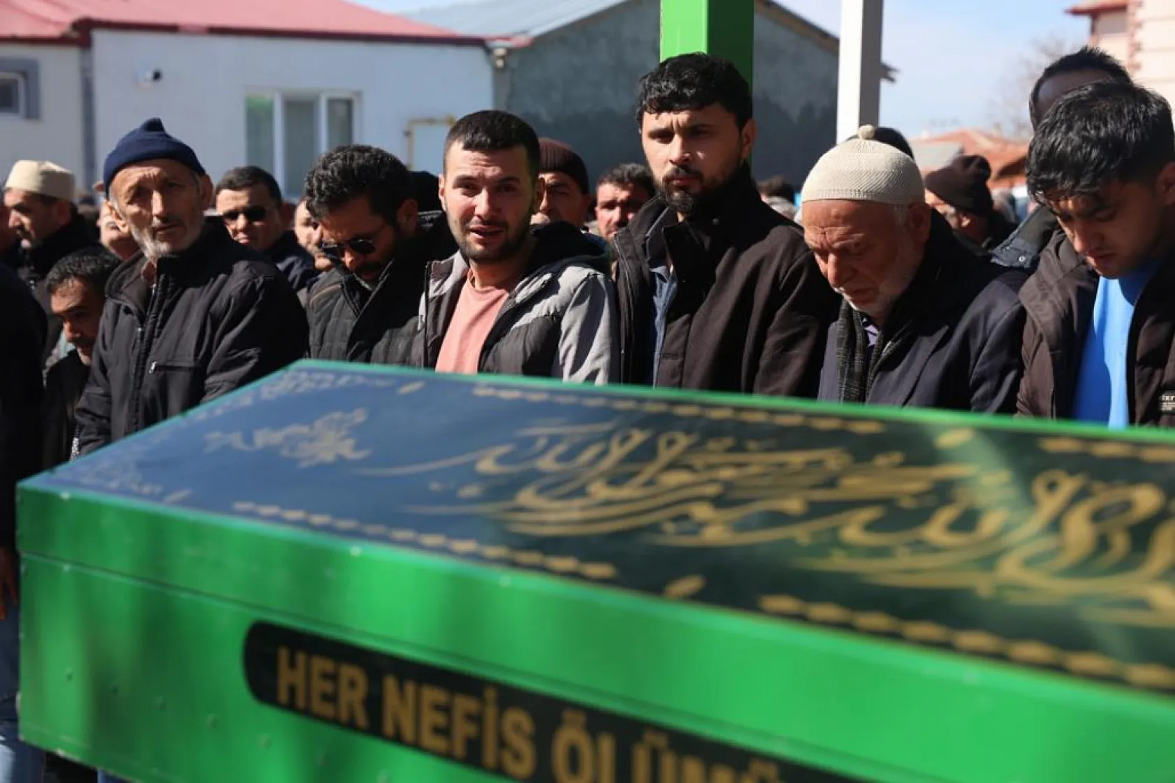 Bir babanın en acı yükü
