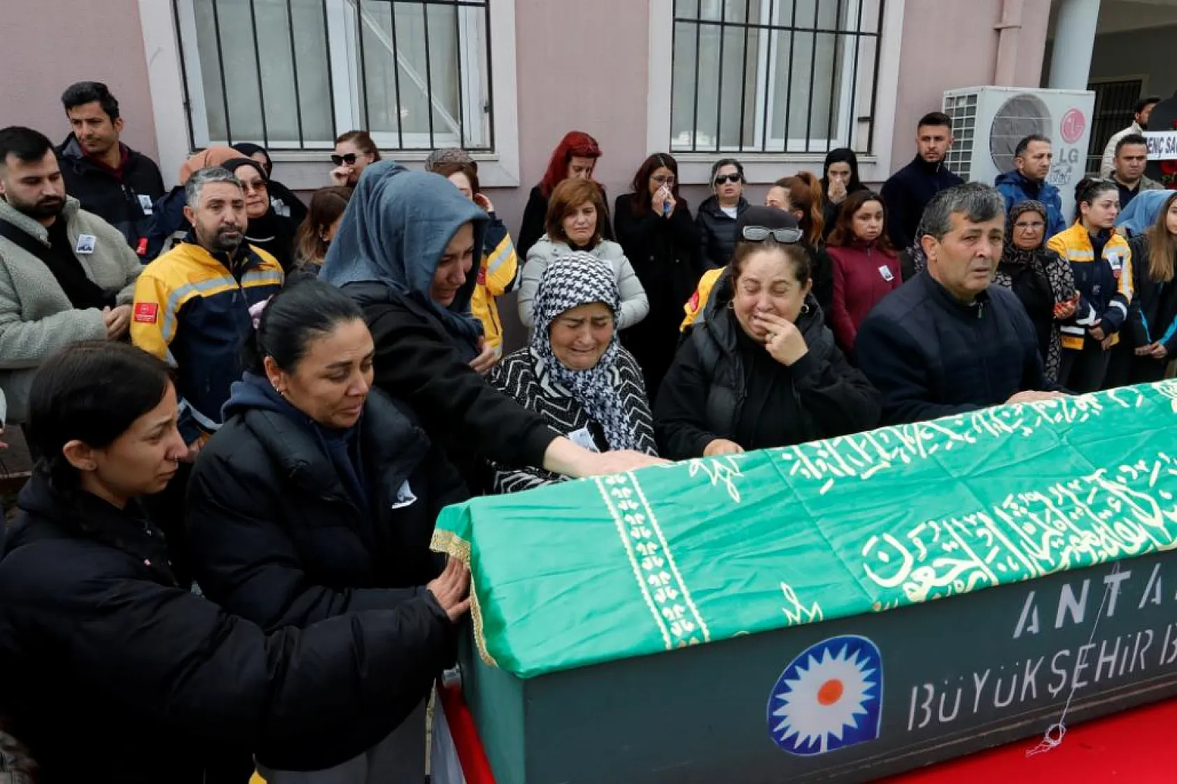 Genç paramediğin ölüme giden yoldaki son görüntüleri ortaya çıktı