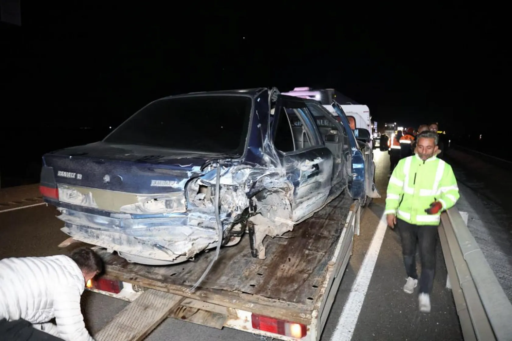 Feci trafik kazası! 1 ölü, 2 yaralı