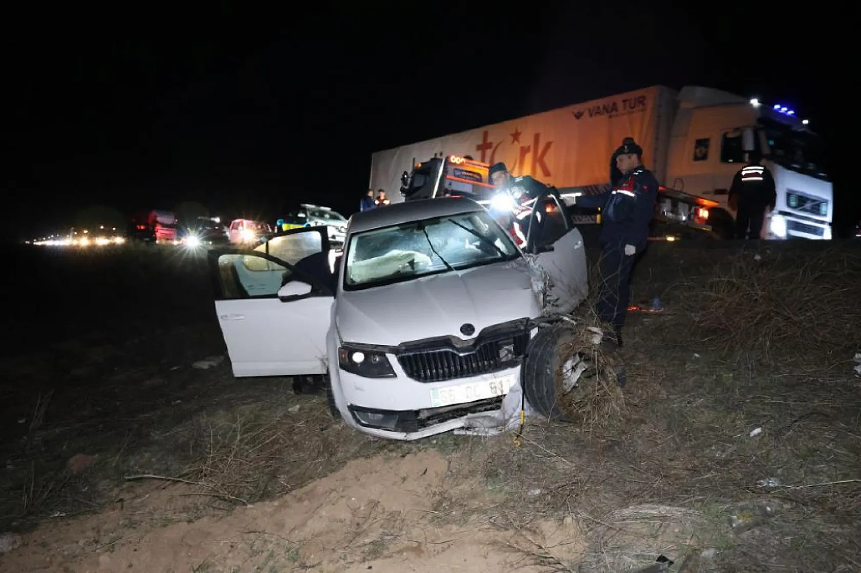 Feci trafik kazası! 1 ölü, 2 yaralı