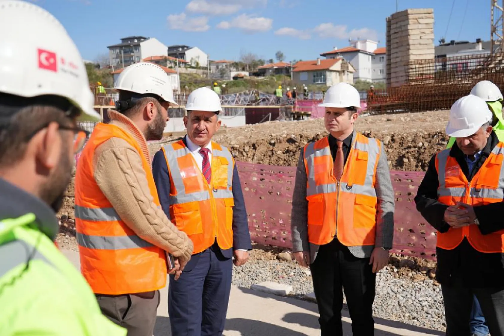 Muğla'da okul inşaatları devam ediyor