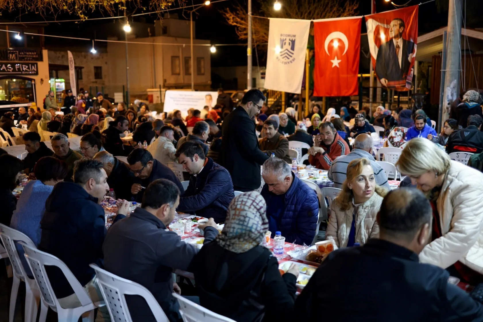Bodrum'daki mahallede 39 yıllık gelenek sürdürülüyor