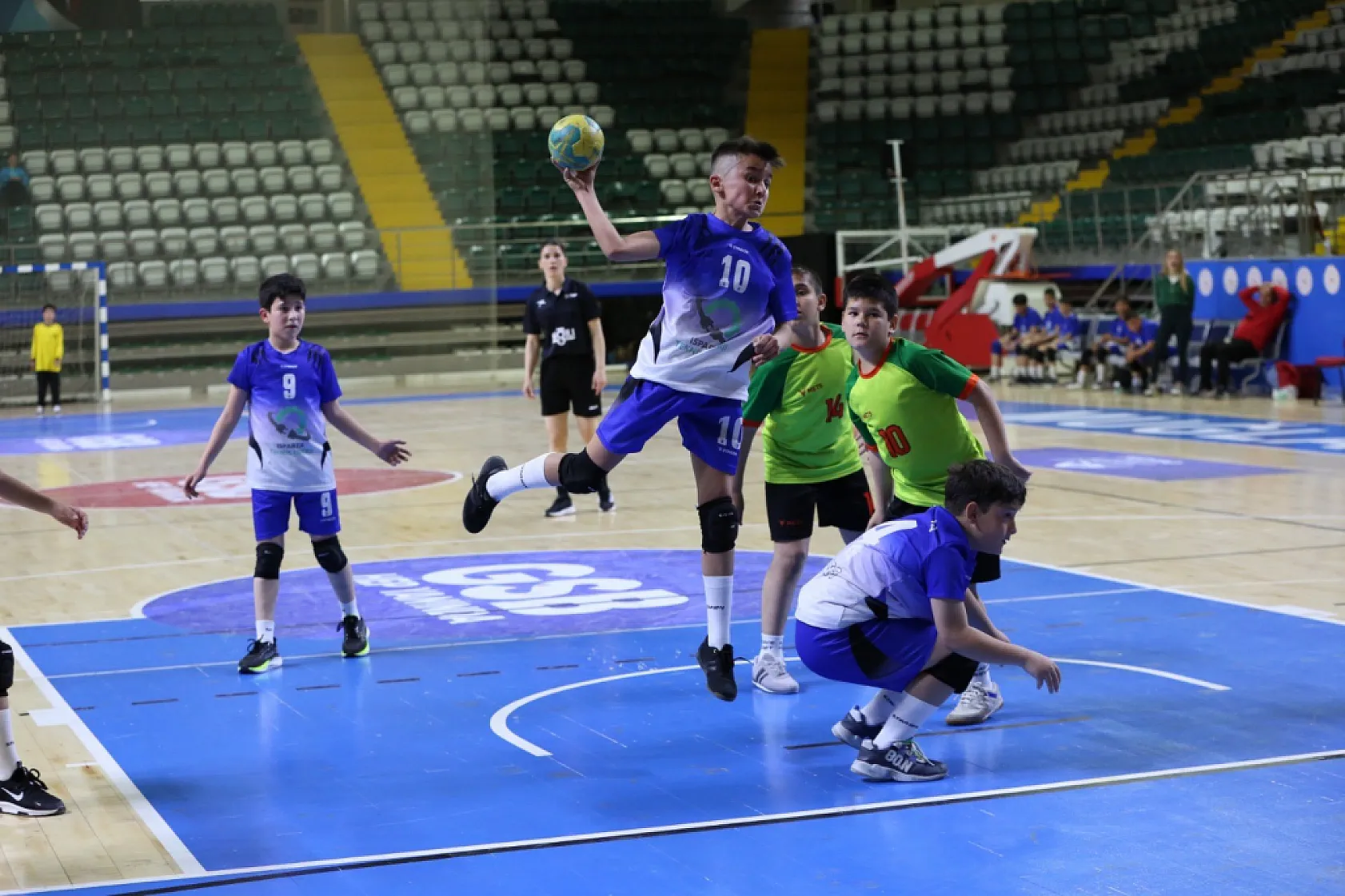 Muğla, okul sporları hentbol grup birinciliğine ev sahipliği yaptı