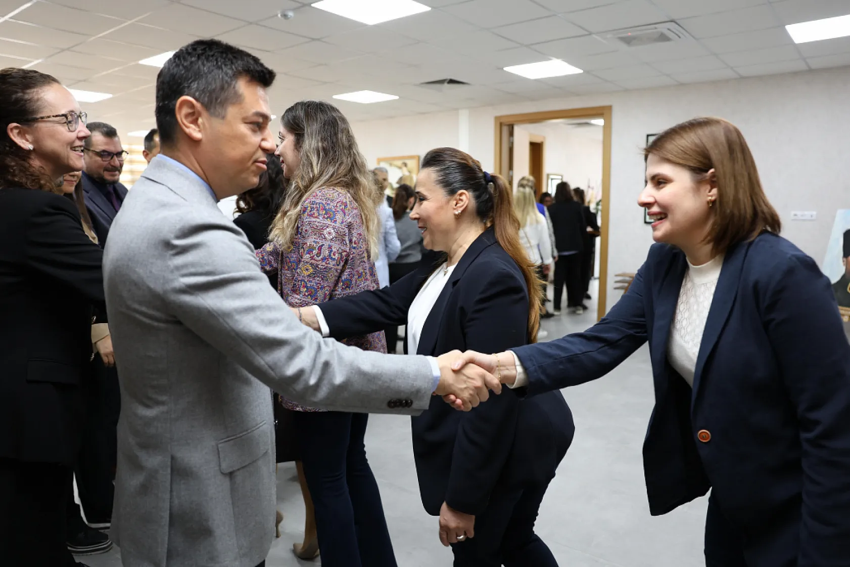 Başkan Ünlü, personelle bayramlaştı
