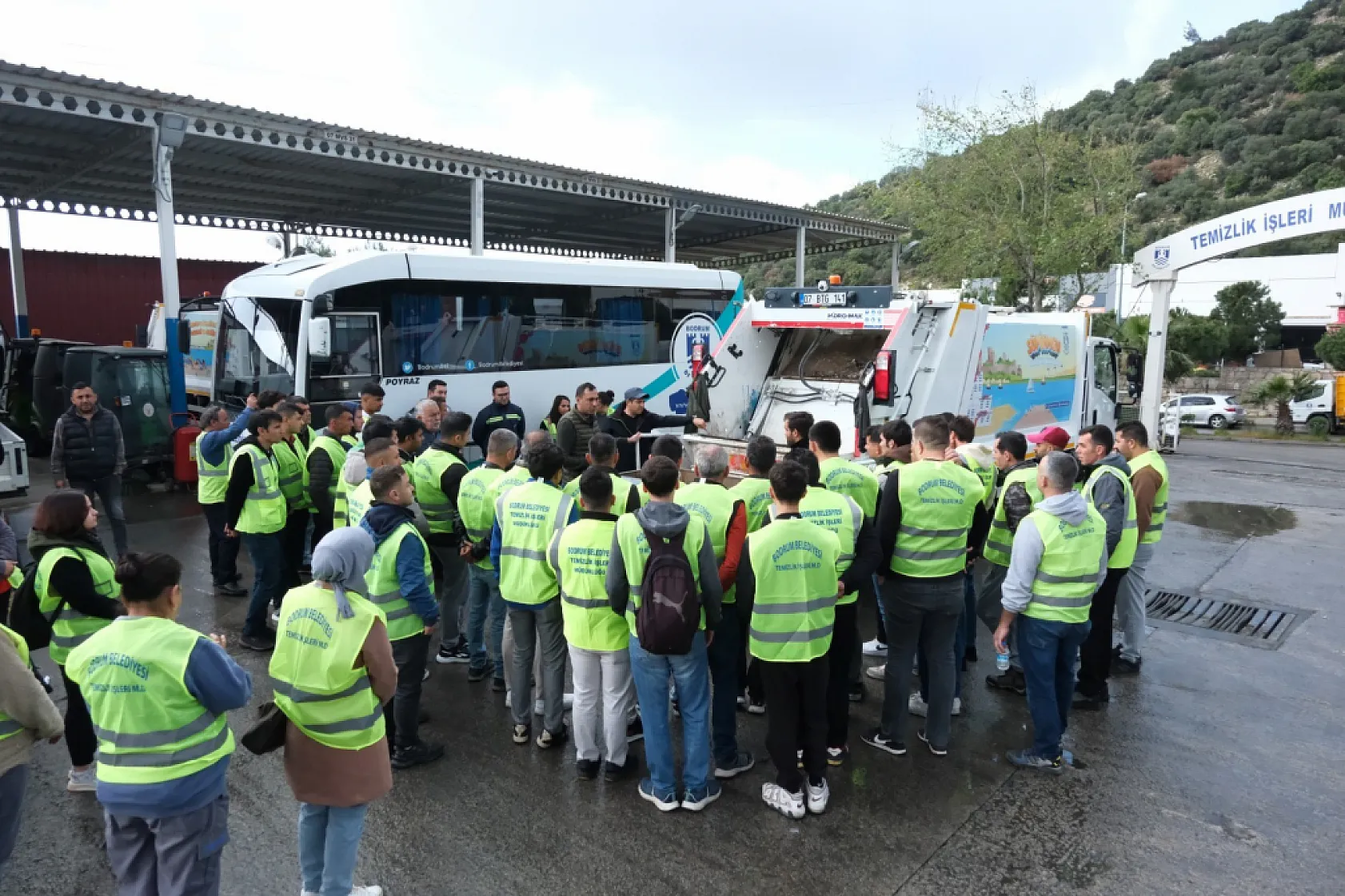 Yeni temizlik personelleri göreve başladı