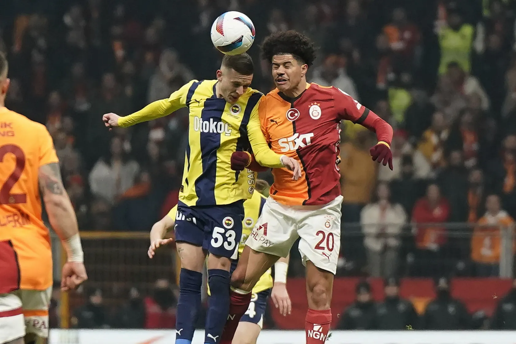 Fenerbahçe ile Galatasaray, Kadıköy'de 63. kez karşılaşacak