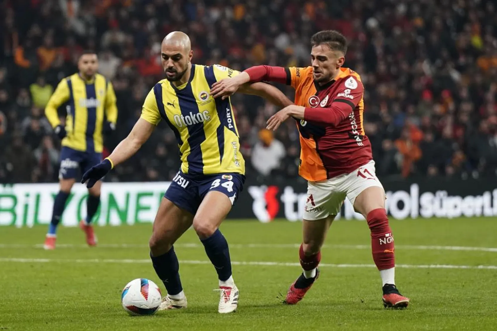Fenerbahçe'de hedef derbiyi kazanıp yarı finale yükselmek