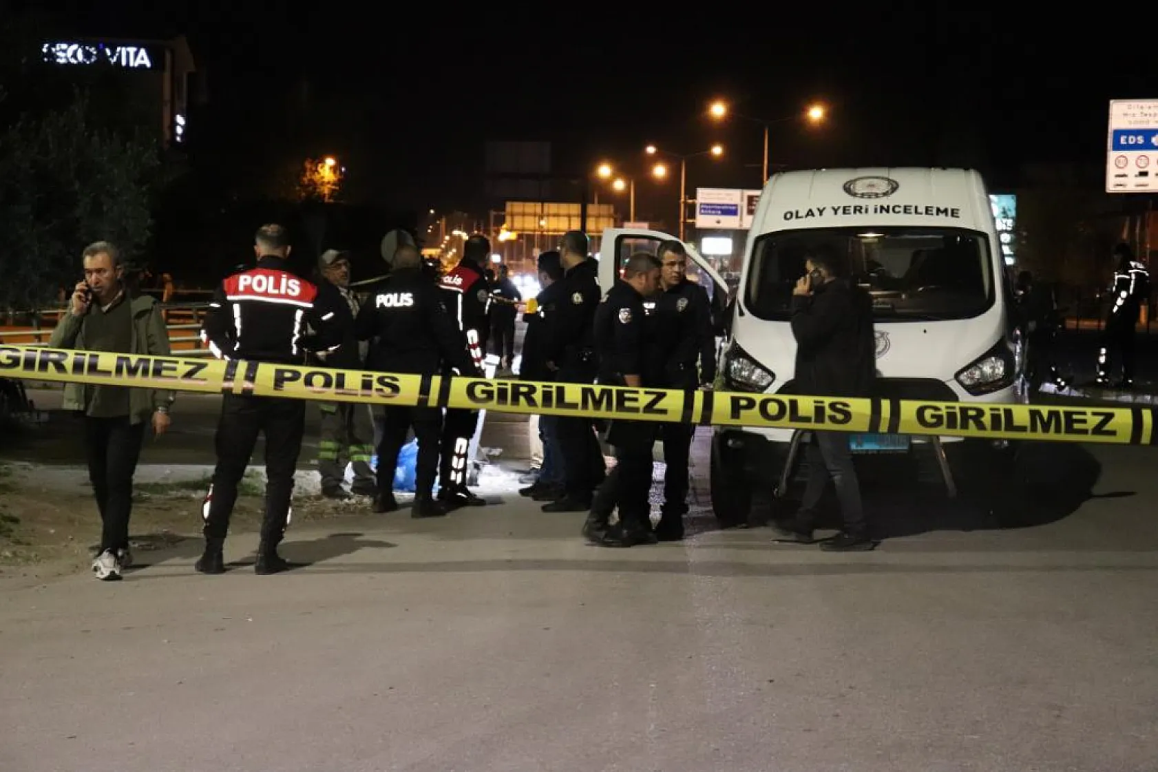 Eski sevgilisinden hamile kaldığı bebeğini evde doğurup çöpe atmış