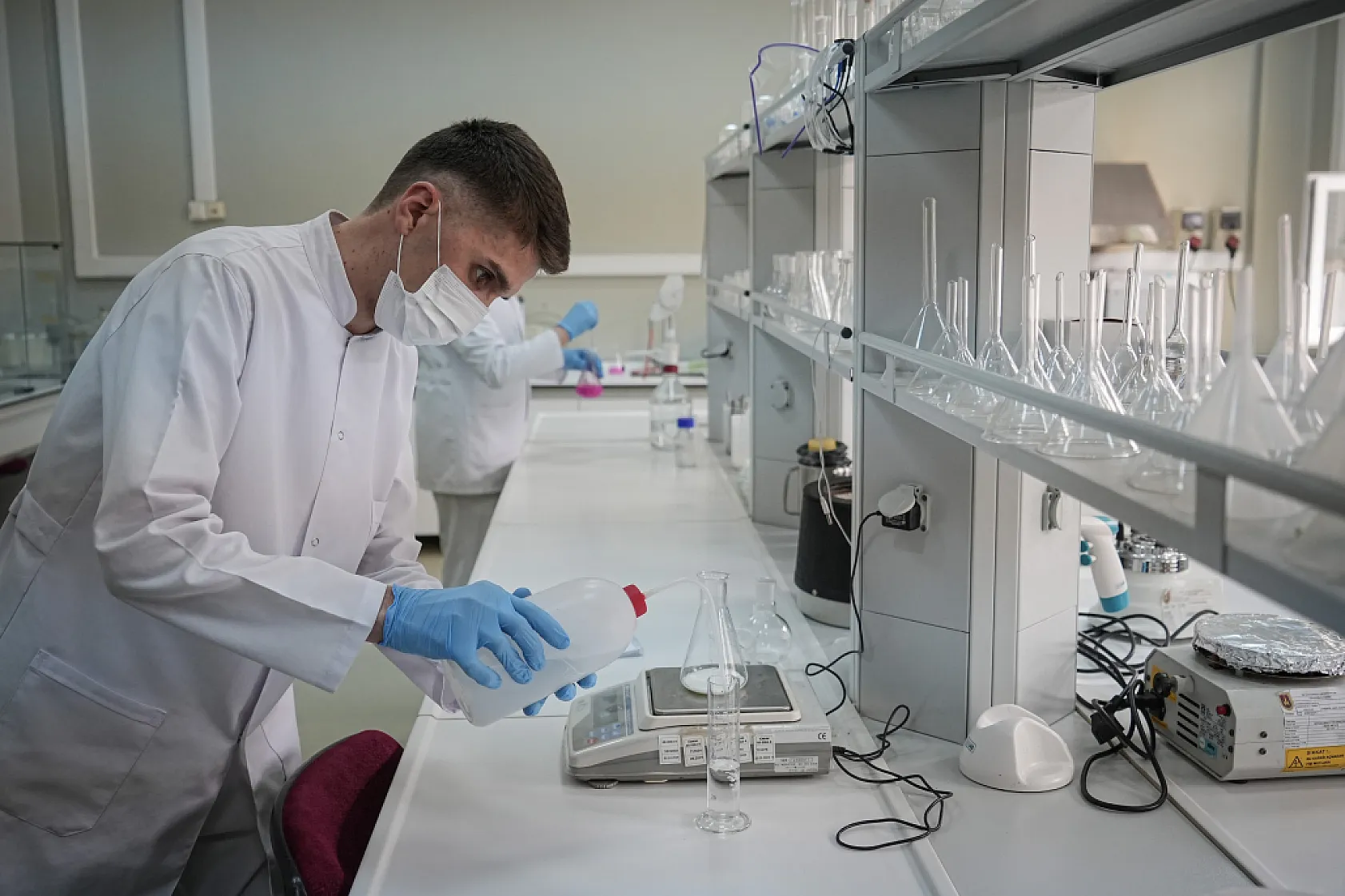 Mehmetçiğin içtiği sütten, yediği konserveye kadar hepsi bu laboratuvardan geçiyor