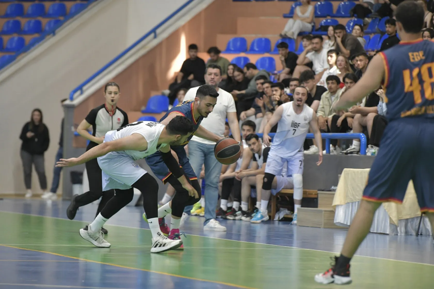 MSKÜ Rektörlük Kupası'nda final nefes kesti