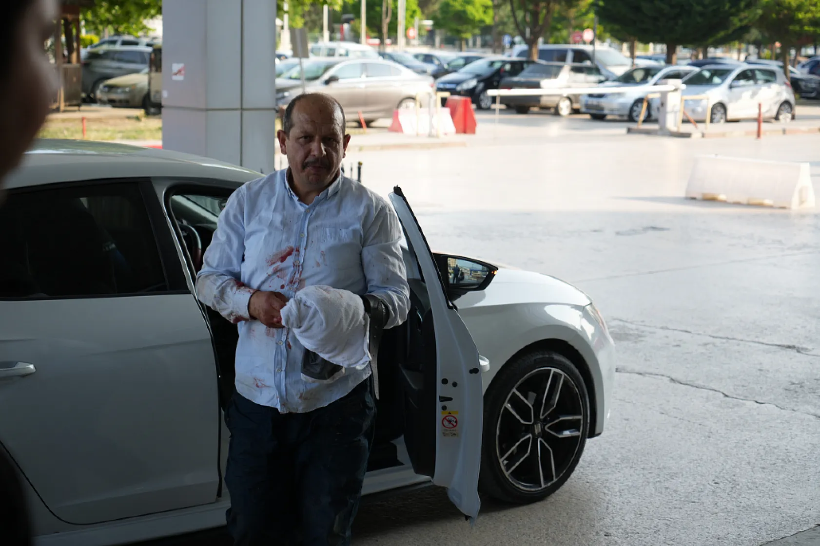 Bir bayram klasiği: Acemi kasaplar acillerin yolunu tuttu