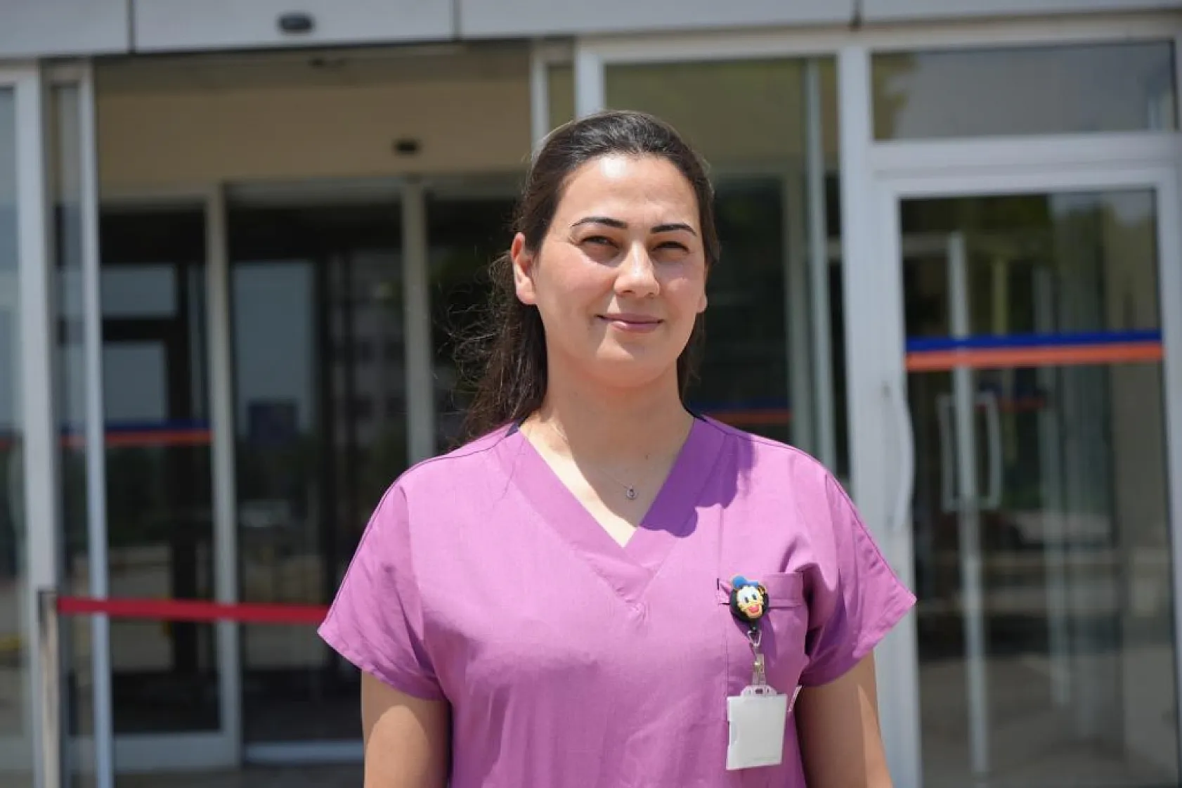 Görevli hemşire hastanenin acil servisindeki yangında verilen mücadeleyi anlattı