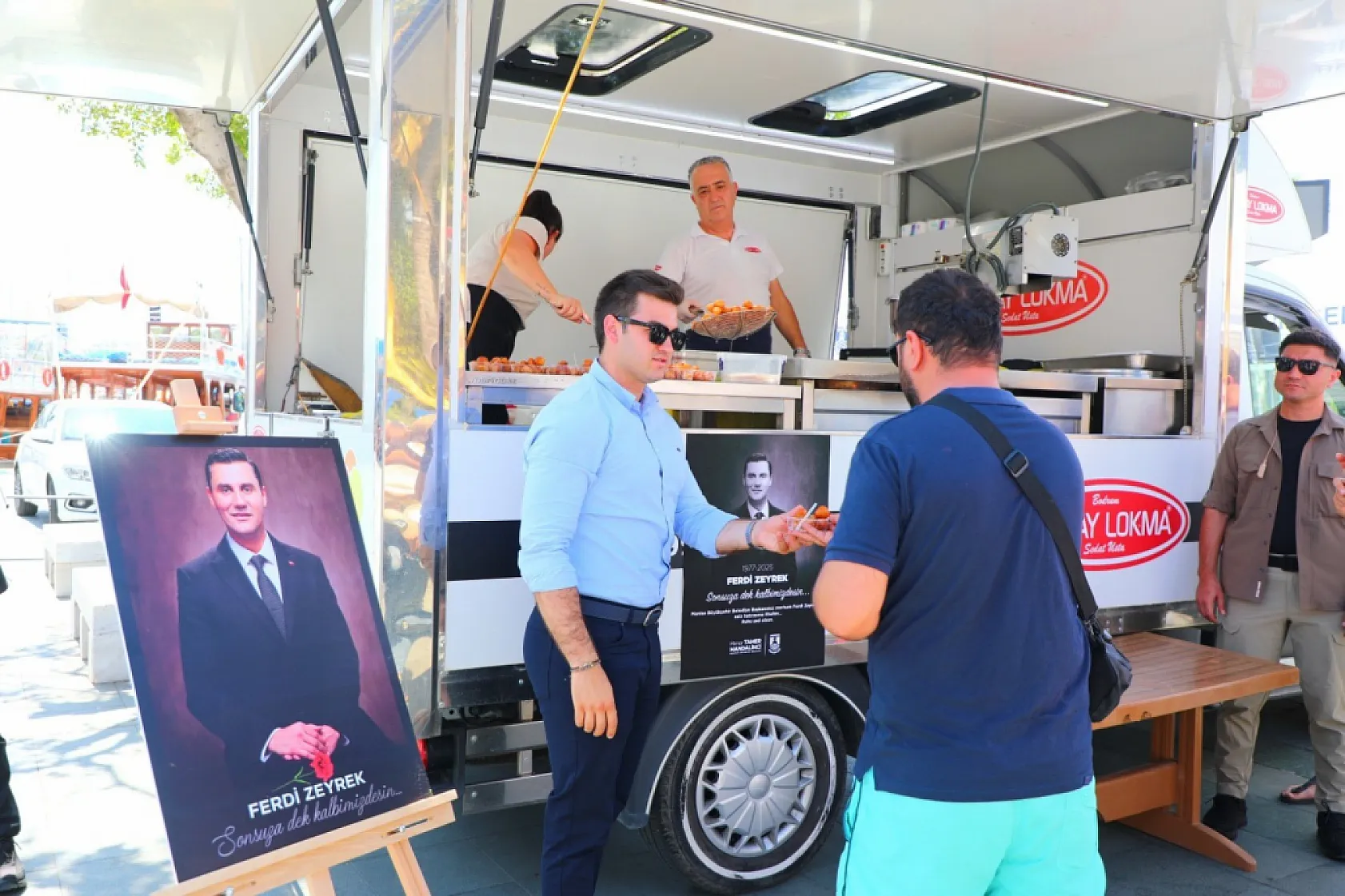 Bodrum'da Ferdi Zeyrek için lokma hayrı