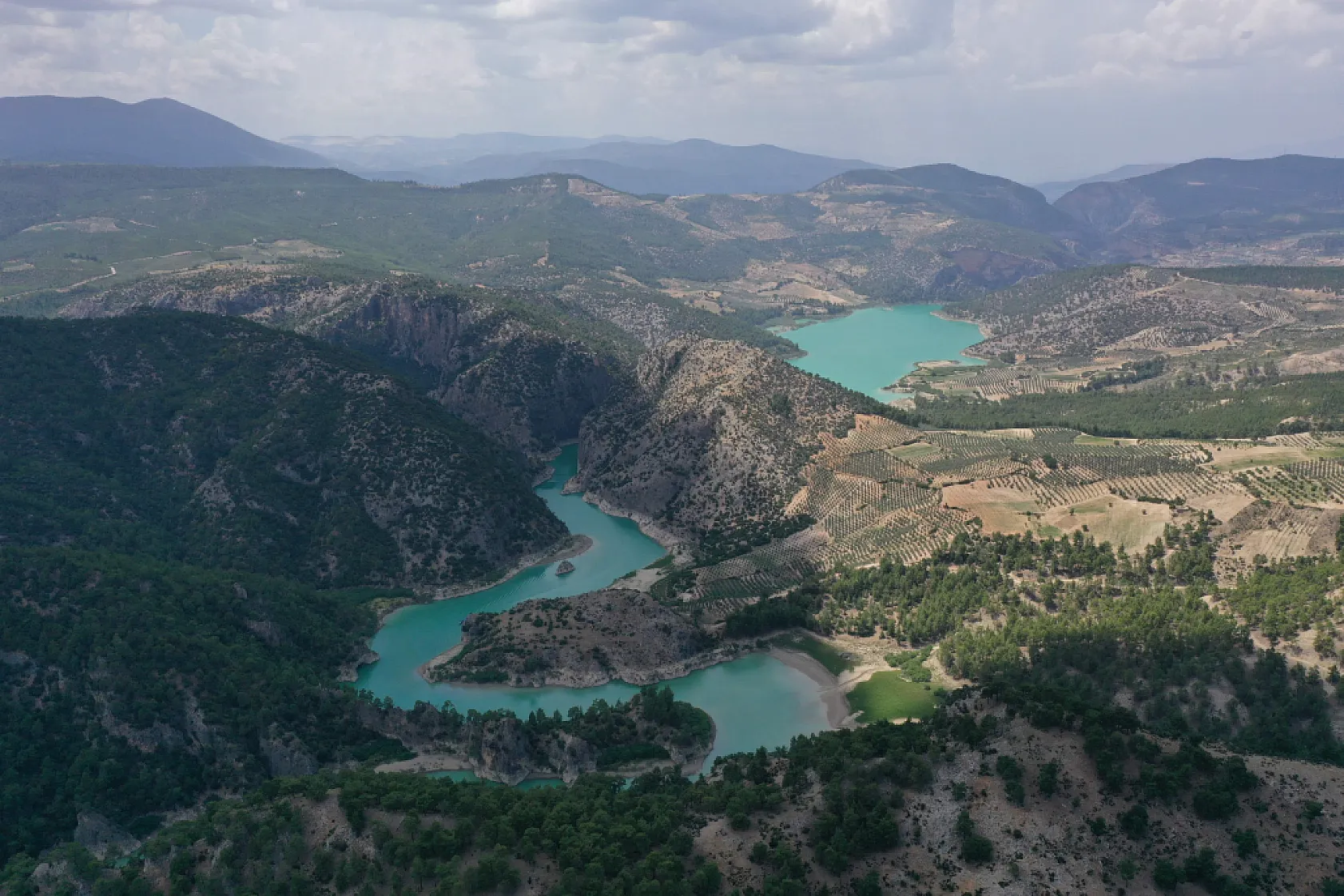 Muğla'ya Komşu Cennet Arapapıştı Kanyonu Ziyaretçi Akınına Uğruyor
