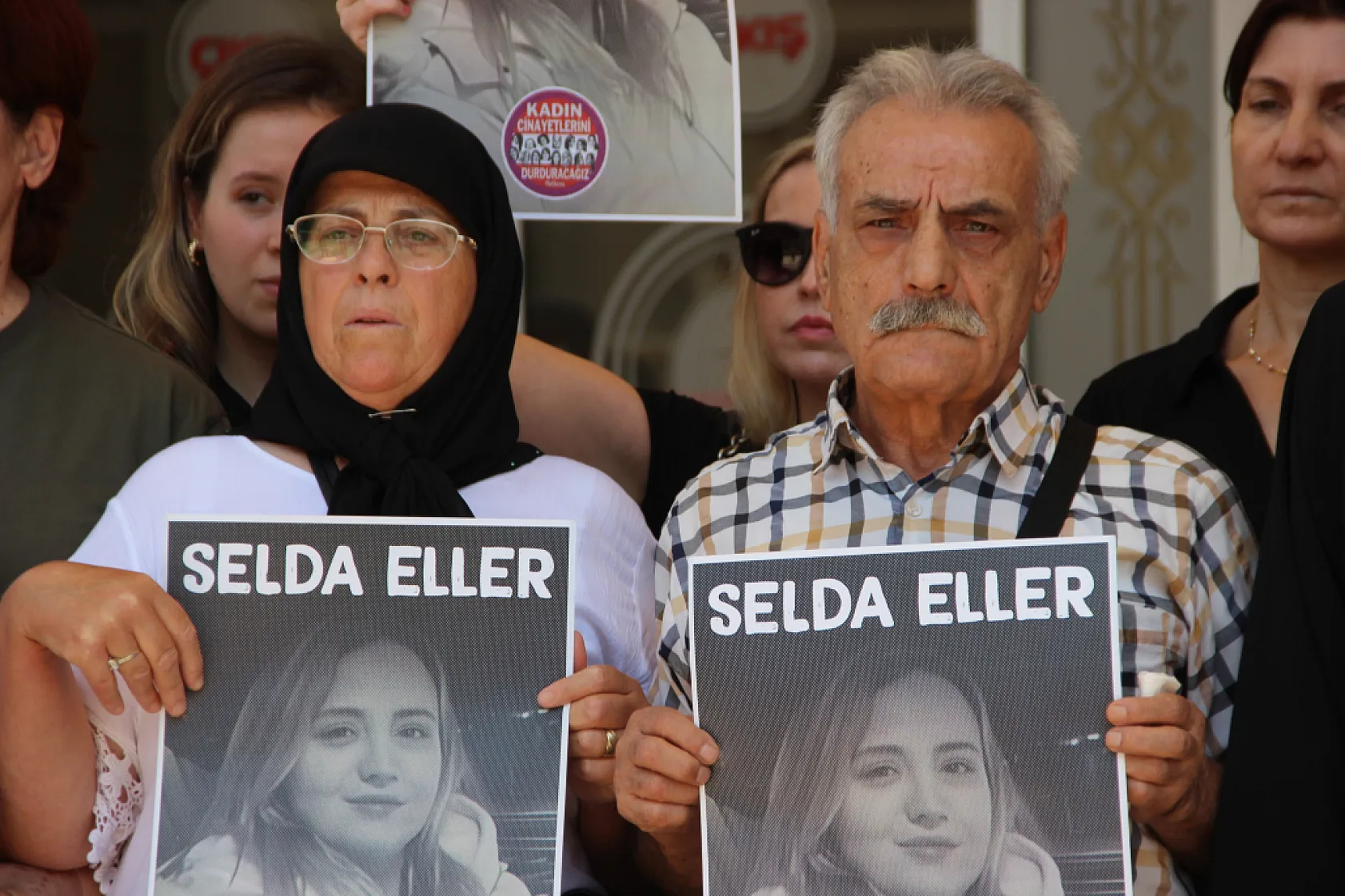 Eş katiline 'İyi Hal'le ödül gibi ceza
